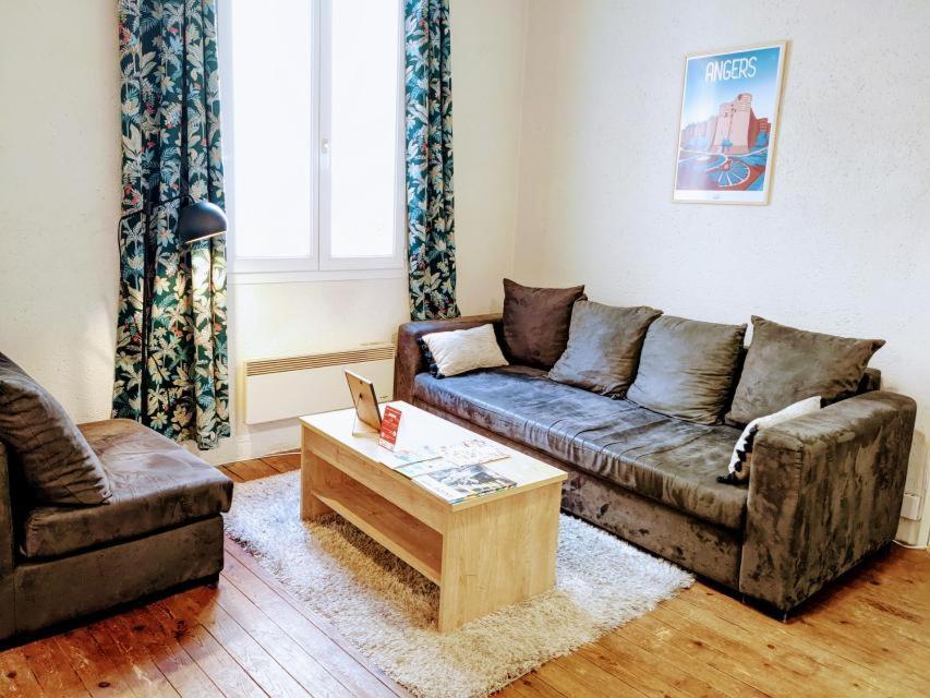 Coeur De Ville Appartement Meuble Ανζέρ Εξωτερικό φωτογραφία